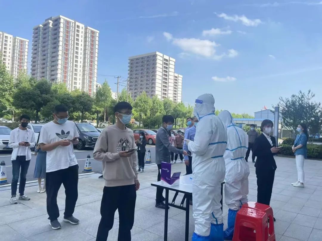 同心戰(zhàn)“疫”我們?cè)谛袆?dòng)！——博天亞志愿者在路上